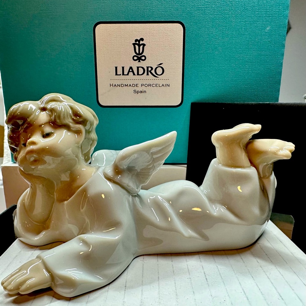 Lladro Angel Laying Down Porcelain Figurine